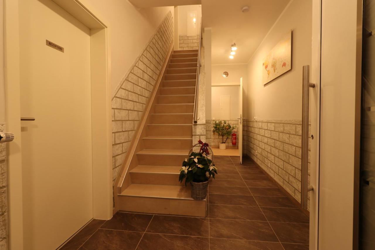 Schiller Pension Bielefeld Extérieur photo