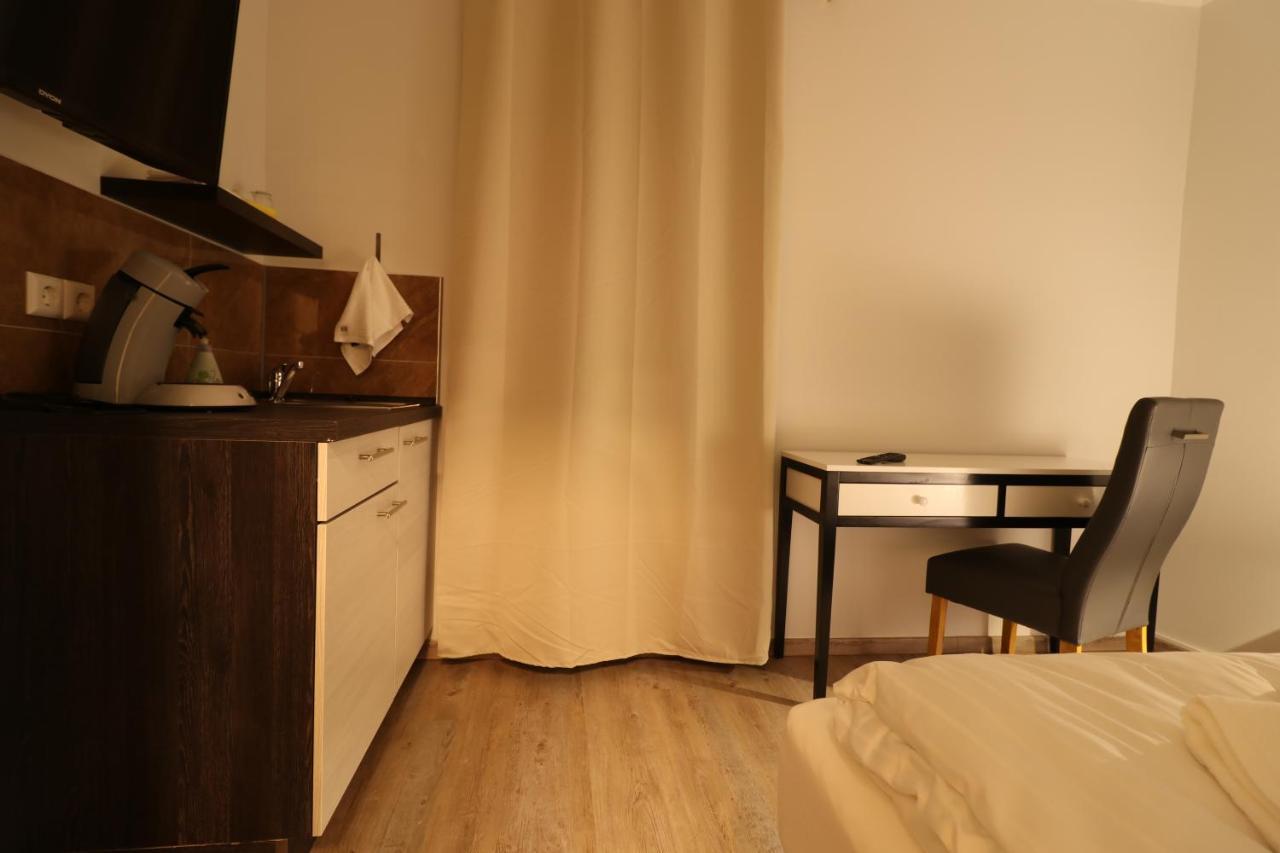 Schiller Pension Bielefeld Extérieur photo