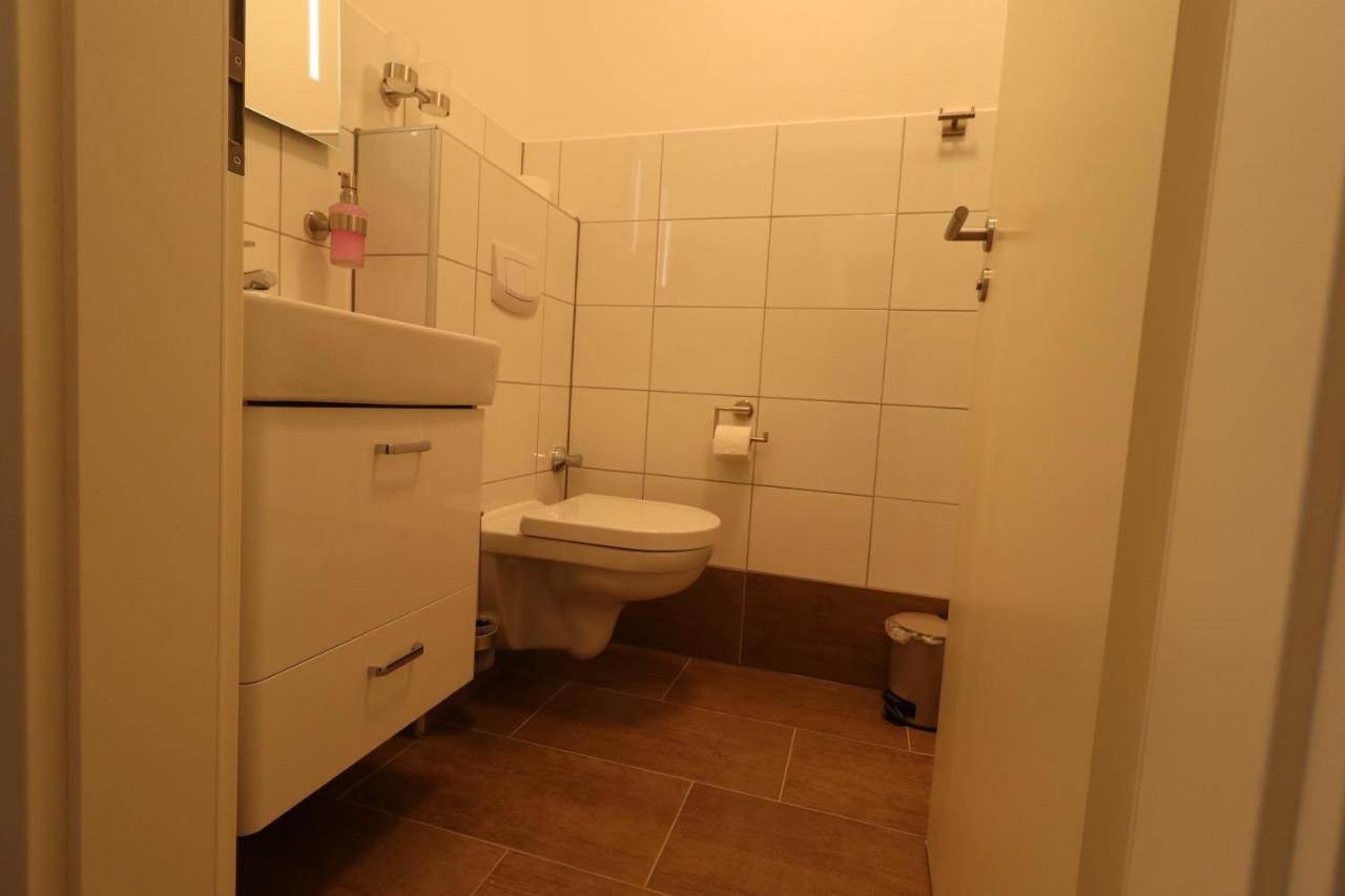 Schiller Pension Bielefeld Extérieur photo