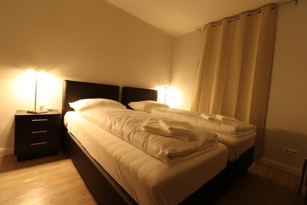 Schiller Pension Bielefeld Extérieur photo