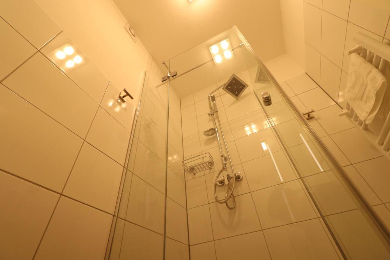 Schiller Pension Bielefeld Extérieur photo